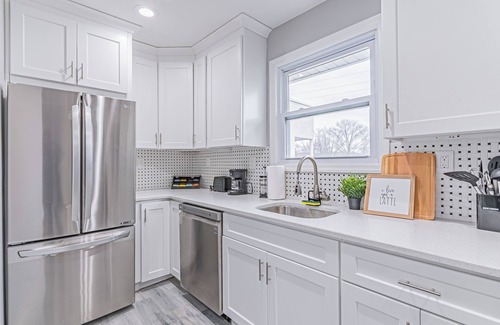 Scotch Plains House | Posh Living Spacious 4-bedroom Duplex Plainfield