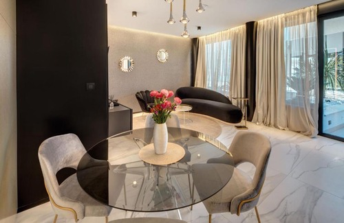 Bacvice Apartment | Posh Residence Luxury Suites