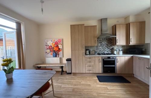 Bletchley House | Posh Wetheringsett in Milton Keynes