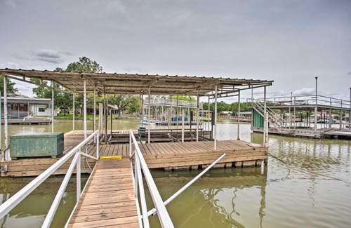 Graford House | Possum Kingdom Lakefront Home with Patio and Dock!