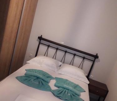 Vigklafia Hotel | Pounta Apartments