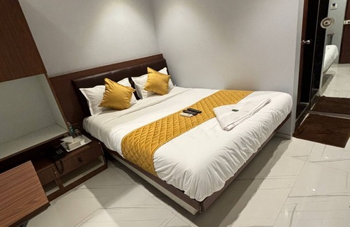 Marol House | Powai Inn