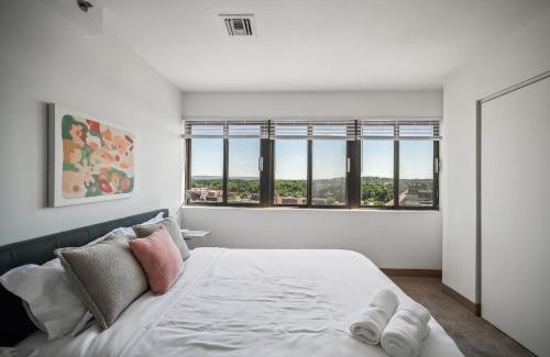 Downtown Harrisburg Apartment | Pp 1301 Modern Corporate 2br, Pool, Gym