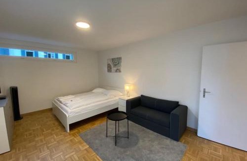 Hochschulen Apartment | Practical studio in the city center - Art 7