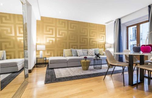 Malasana Apartment | Prado By SkyKey - Tarifas mensuales disponibles!