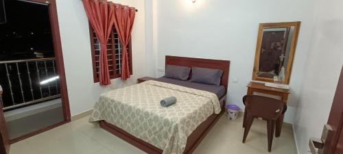 Moolakadai Hotel | Pranav 4 Seasons