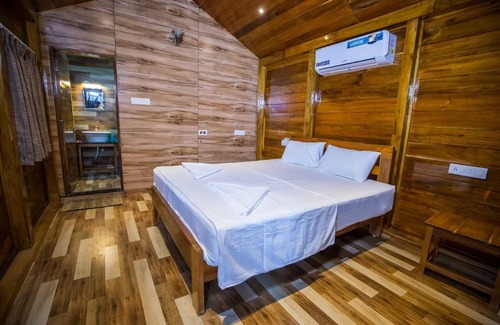 Hireguthi Hotel | Prarthana Beach Stay