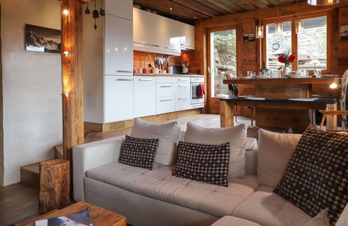 Verbier Apartment | Praz 11 by Interhome