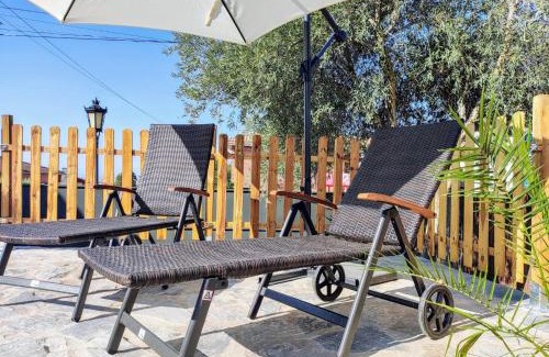 Casarrubios del Monte Villa | Preciosa villa para grupos grandes con piscina y BBQ