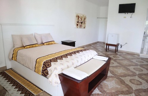Higuey Resort | Precioso Deluxe Suites de 1BR Fruit Punch