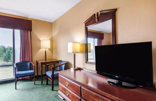 Carthage Hotel | Precious Hotel