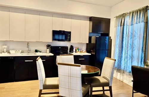 Little Tokyo House | Premier 2-bedroom in beautiful Los Angeles