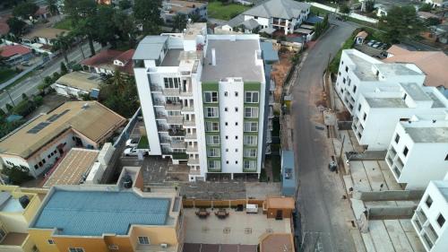 East Legon Apartment | Premier Executive Apartment - The Ivy, East Legon