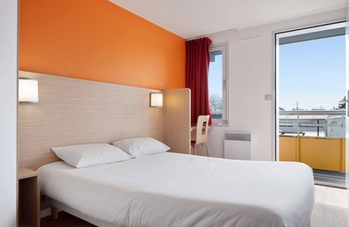 Decines-Charpieu Hotel | Premiere Classe Lyon Est - Bron Eurexpo