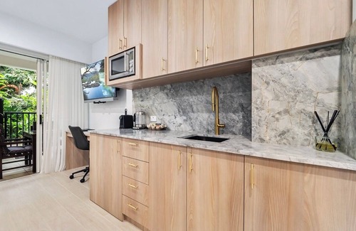 Palm Cove Apartment | Premium 1 Bedroom Beach Club Apartment 3416