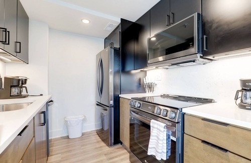 Radnor - Fort Myer Heights Apartment | Premium A-Location Apartment
