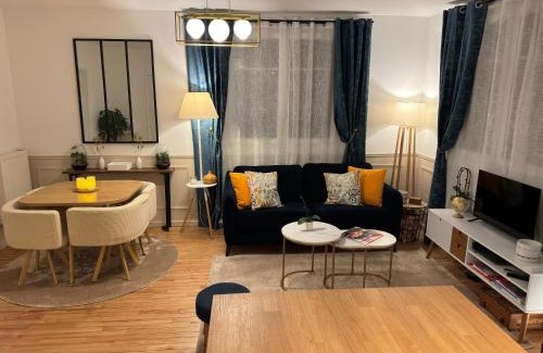 Champigny-sur-Marne Apartment | Premium Apartment ! 30 min - Paris & DisneyLand - Family Friendly & Parking