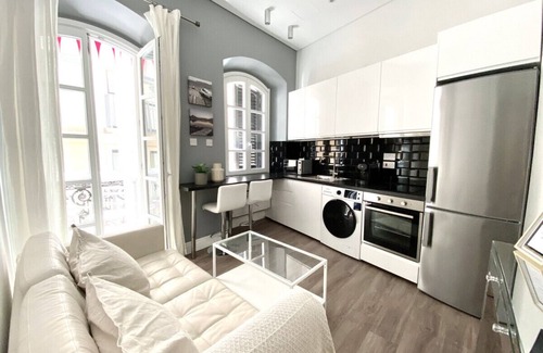 Gibraltar Apartment | Premium City Centre Apartment with Private Balcony