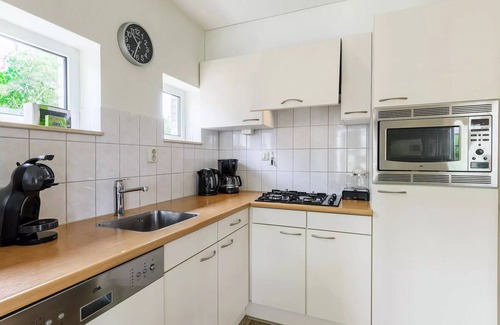 Municipality of Emmen House | Premium Cottage für 6 Personen