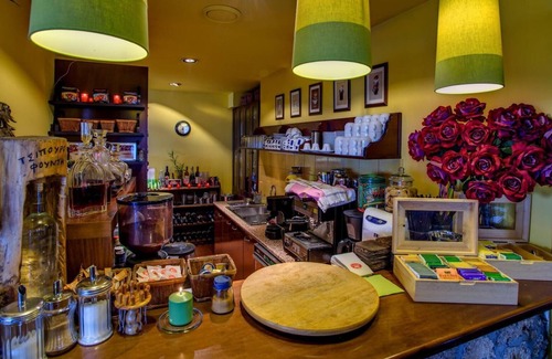 Naousa Bed & Breakfast | Premium Double Retreat - Esperides Cozy Resort
