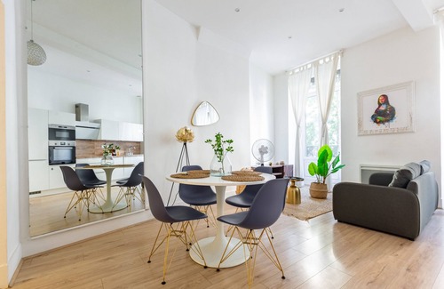 Saint-Georges Apartment | Premium flat in the heart of the historic centre