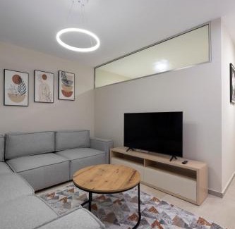 Ishem Apartment | Premium Melia Garden Apartment