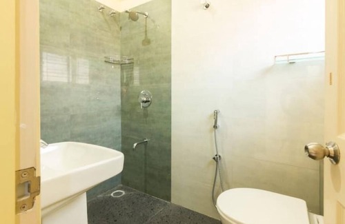 Yeshwanthpur Apartment | Premium pvt. room w/attach bath - 3/3 Bengaluru