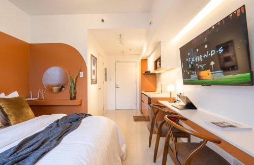 Poblacion District Apartment | Premium Studio Apartment l 1 Min Walk to Abreeza Ayala Malls I Central Davao l by Bleuspace