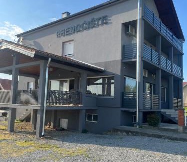 Velika Hotel | Prenociste Denis