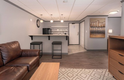 Prince Rupert Hotel | Prestige Oceanview Hotel Prince Rupert