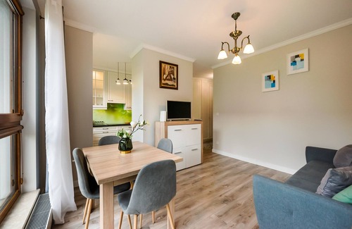 Bemowo Apartment | Prestige Verdant Apartment