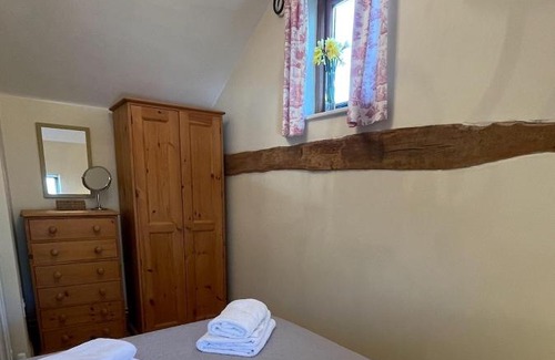 Cambridge House | Pretty Cottage in peaceful village location - Easy Commute To Cambridge