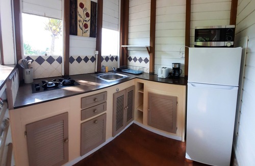Saint-Esprit House | Pretty country bungalow
