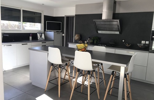 Marqueille Villa | Pretty contemporary villa, spacious and bright near Toulouse