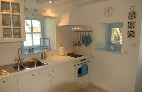 Missillac House | Pretty little country house in a quiet location