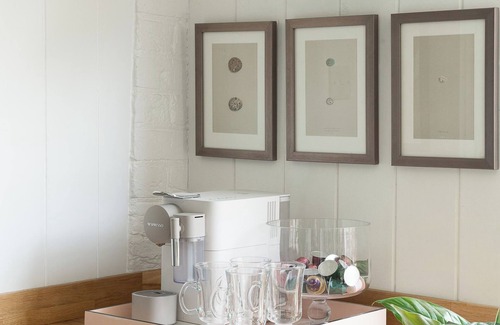 Petworth Cottage | Pretty Riverside Cottage, PetworthnTwo Bedrooms, Sleeps 3. Dogs Welcome