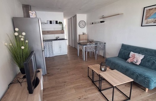 Alenya House | 🇫🇷 🏡 Pretty T2 with terraces - In the heart of the village, Near the beach