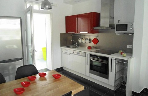 Le Rove House | Pretty town house facing SOUTH, Terrace, Sea & Calanques