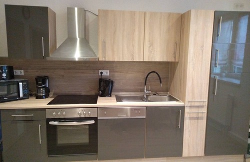 Waldheim Apartment | Price f. 4 pers. incl. WiFi - Family Accommodation - Hostel f. professional