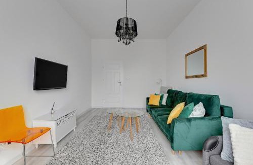 Wrzeszcz Apartment | Primavera by Grand Apartments