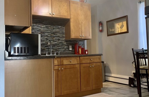 Pawtucket Apartment | Prime 2nd Fl Stay All-Incl