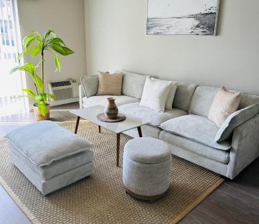 Ocean Park Apartment | Prime Beach Apartment I Free Parking