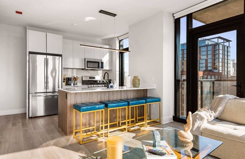 West Loop Apartment | Prime Location 2BR: Balcony, Restful Night