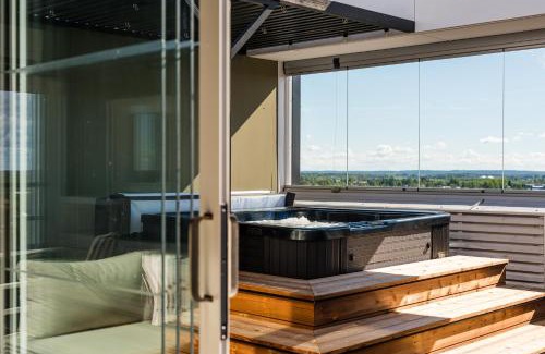 Pori Apartment | Prime Penthouse Central - jacuzzi and sauna