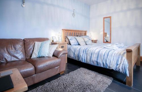 Tavernspite House | Primrose - 1 Bedroom Cottage - Llanteg