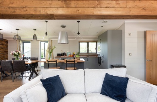 Lifton House | Primrose Lodge, 25 Roadford Lake Lodges