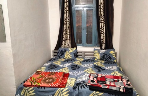 Srinagar House | Prince Guest House