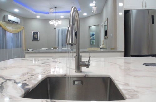 Westerhall Villa | Pristine Modern 3-Bedroom Villa with Beautiful Outdoor Entertainment Area