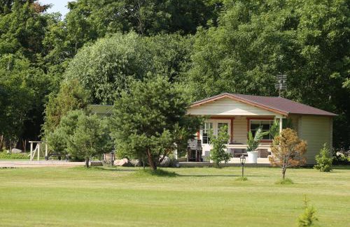 Saaremaa Apartment | Privaatne ja stiilne majake terrassiga