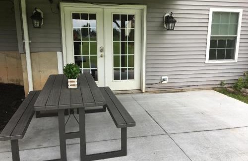 Suffield Apartment | Privacy, entertainment, comfort galore 2 BR LR 1BA Home Theater, Pool Table